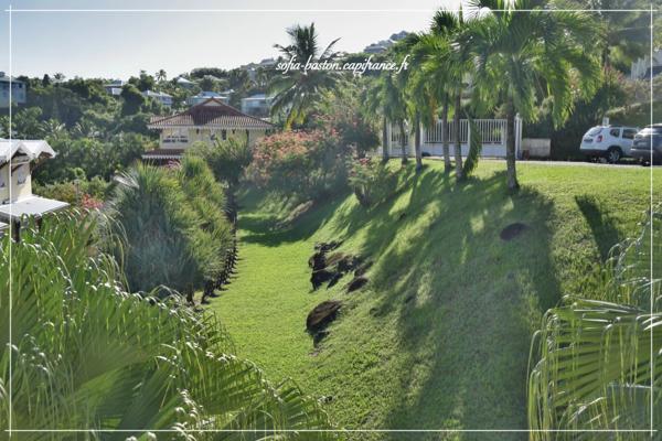 Appartement 2 pièces LES TROIS ILETS- Vue Mer – Proximité Plage – Terrasse + Box - A Vendre (972)