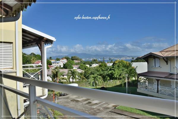 Appartement 2 pièces LES TROIS ILETS- Vue Mer – Proximité Plage – Terrasse + Box - A Vendre (972)