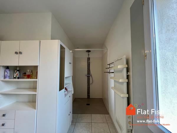 PROPRIETE UNIQUE EN PROVENCE A SAISIR ! URGENT!