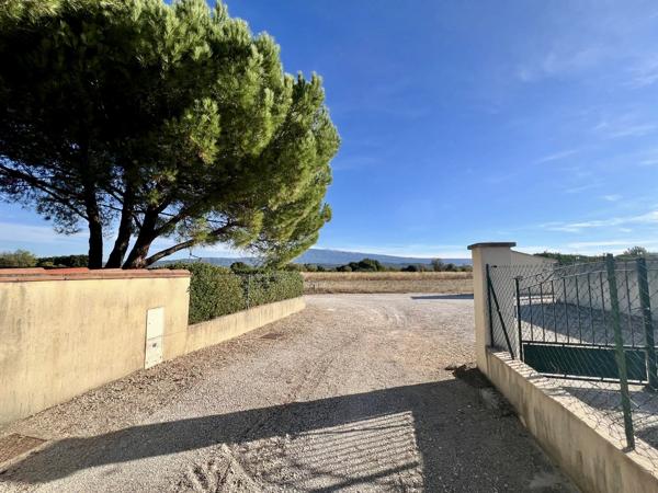 PROPRIETE UNIQUE EN PROVENCE A SAISIR ! URGENT!