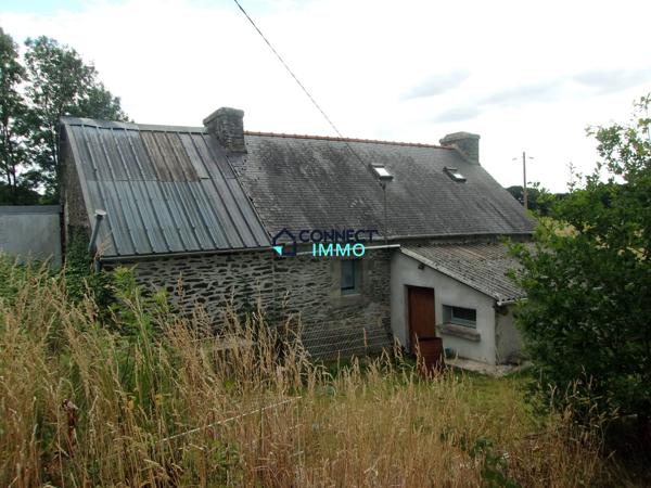 Petit pied-à terre à rénover.