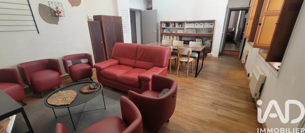 Maison à vendre 10 pièces 232 m² Saint-Jean-d'Angély