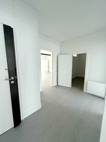 BUREAUX à LOUER de 115 m²