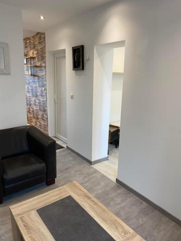 Bruay-la-Buissière (62700) IMMEUBLE DE RAPPORT ENTIEREMENT RENOVE OFFRANT 10 % DE RENTABILITE