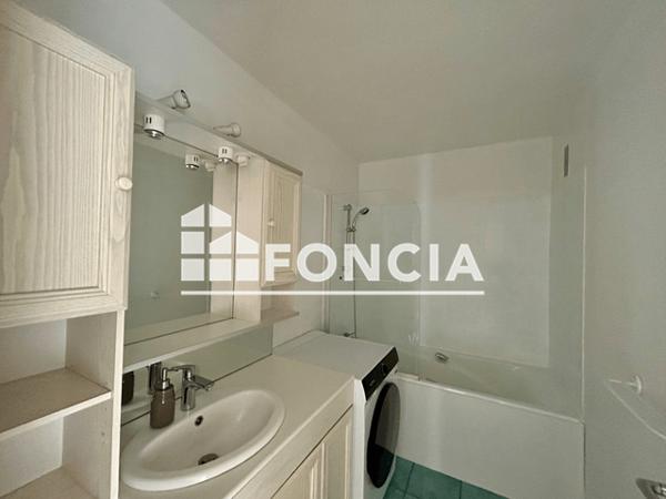 Location Appartement meublé 2 pièces 56 m² - 47 RUE DE PANNETTE Evreux 27000