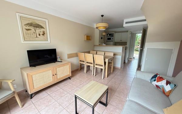 Maison à vendre    3 pièces •  Hyères