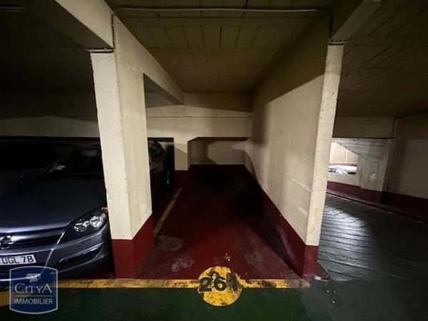 Parking à louer