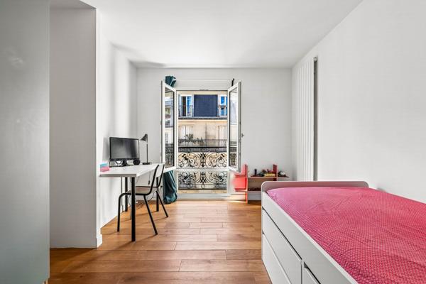 Vente Triplex de luxe Paris 11 5 Pièces 100 m²