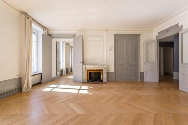 Vente Appartement de luxe Lyon 2 5 Pièces 195 m²
