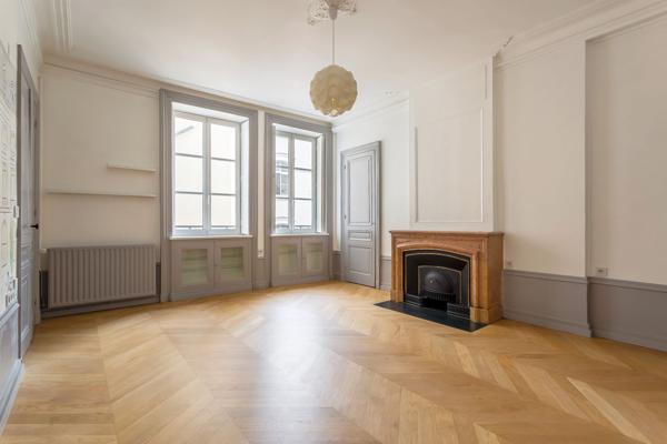 Vente Appartement de luxe Lyon 2 5 Pièces 195 m²