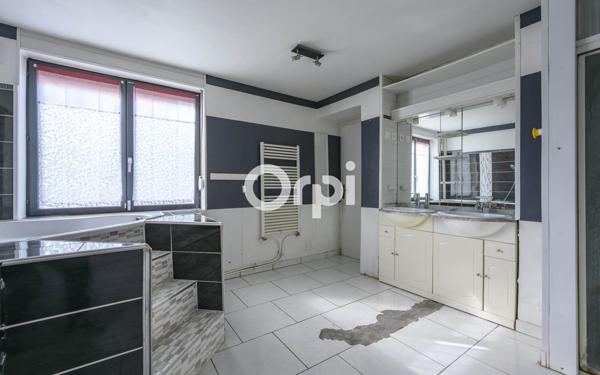 Maison à vendre    8 pièces •  La Gorgue