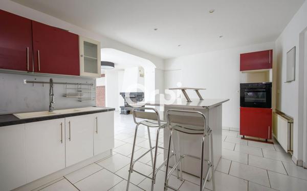 Maison à vendre    8 pièces •  La Gorgue