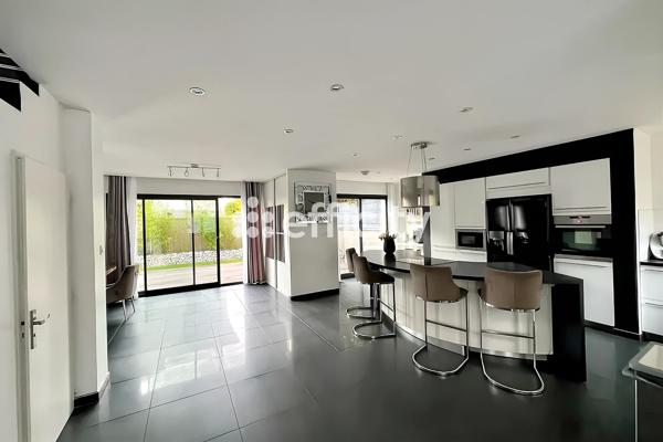 Maison 5 pièces - 160 m² Bien prestige