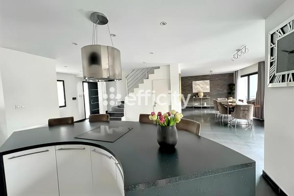 Maison 5 pièces - 160 m² Bien prestige