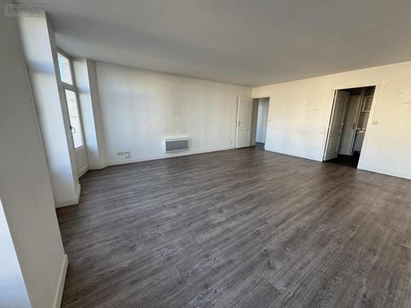 Appartement à louer à Lille dans le Nord (59000), ref : 59007-L49