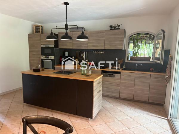 Villa avec piscine et dépendances à San Nicolao