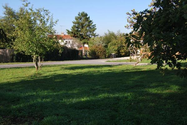 Terrain à vendre de 432,00 m² SOYAUX (16)