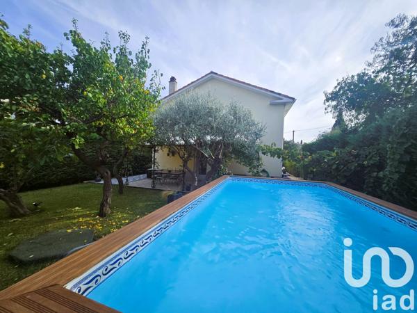 Maison à vendre 6 pièces 122 m² Saint-Raphaël