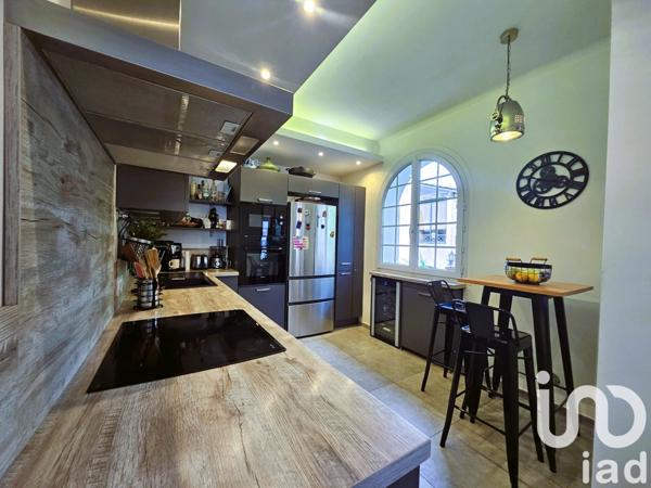 Maison à vendre 6 pièces 122 m² Saint-Raphaël