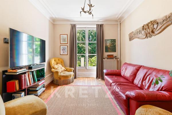 Propriété d'exception: ensemble immobilier de 2 maisons sur terrain arboré de 1400 m2
