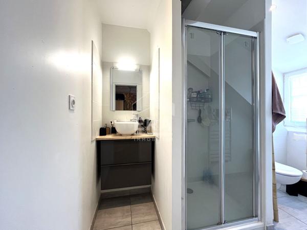 APPARTEMENT T2 A LOUER - BLOIS - LOUE MEUBLE ET EQUIPE, 1 CHB, BOX/GARAGE
