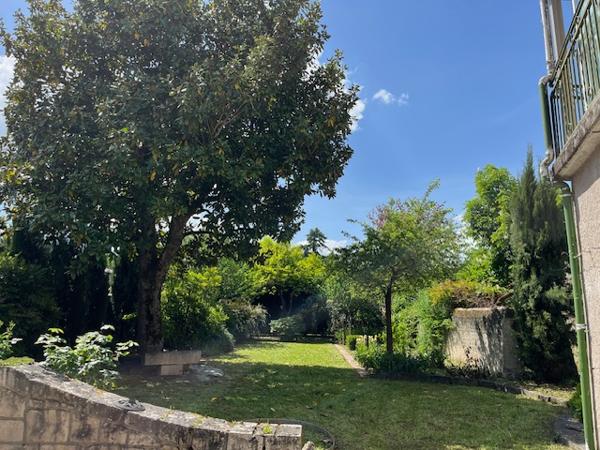 CENTRE VILLE NERAC BIEN PLACE