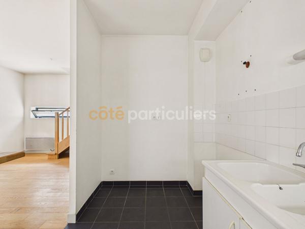Vente
                Appartement68 m² - 3 Pièces -
                    Bordeaux (33800)