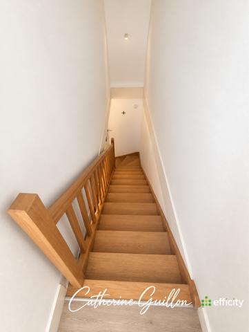 Maison
         5 pièces
        - 111 m² 222 000 € *