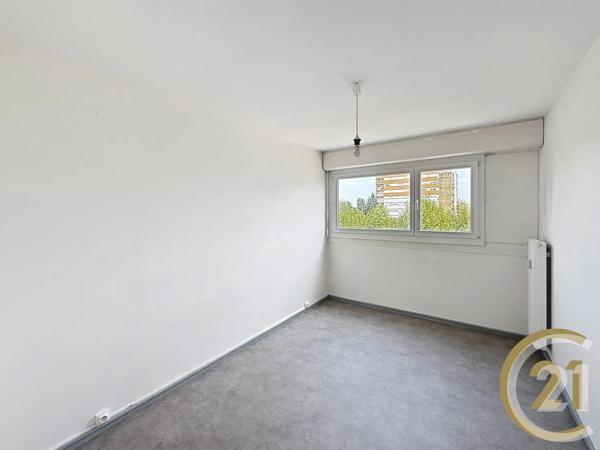 Appartement F3 à vendre  3 pièces - 62,52 m 2   MONTBELIARD  - 25