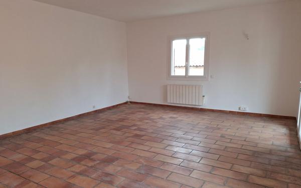 Maison à louer    4 pièces • 111,42 m2 Garons