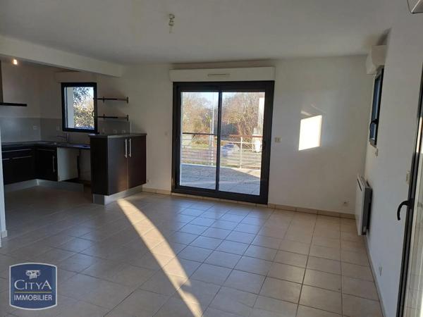 Appartement à louer 4 pièces 77.7m² Saint-Nazaire (44600)