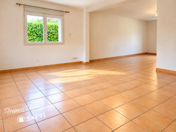 Hourtin centre : maison à fort potentiel