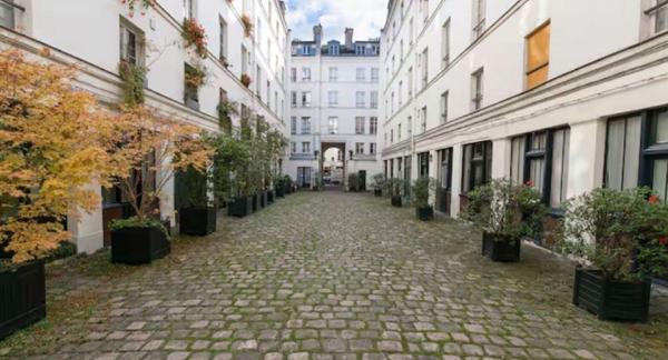 Bureaux a sous-louer à PARIS 75006
