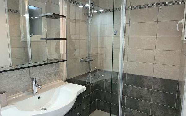 Maison à vendre    5 pièces •  Le Bois-Plage-en-Ré