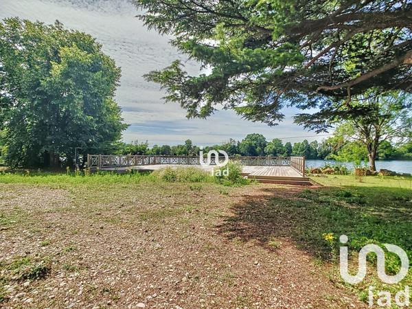 Immeuble à vendre 830 m² Follainville-Dennemont