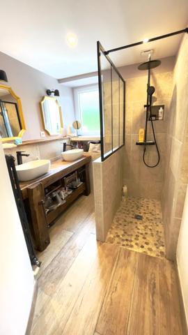 En campagne vue sur la foret