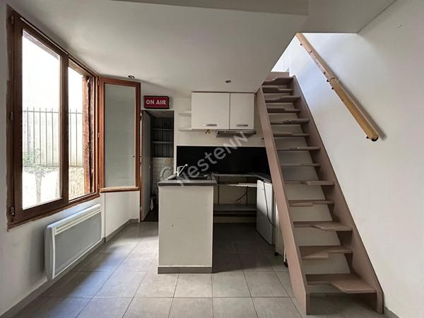 Appartement Pontoise 2 pièce(s) 25.60 m2