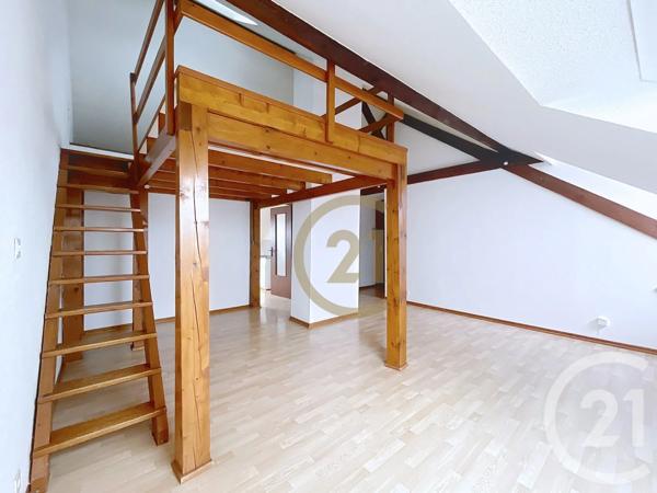 Appartement Studio à vendre  2 pièces - 30 m 2   BELFORT  - 90