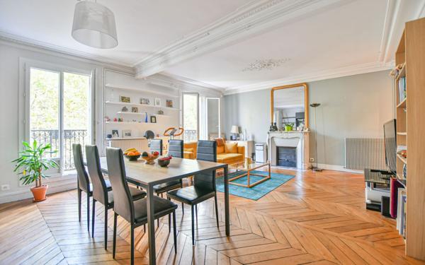 Appartement à vendre    4 pièces • 95 m2 Paris 10