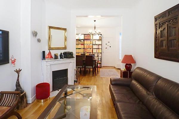 Nogent-sur-Marne hypercentre – 84 m² traversant, charme de l’ancien, 2 chambres + bureau