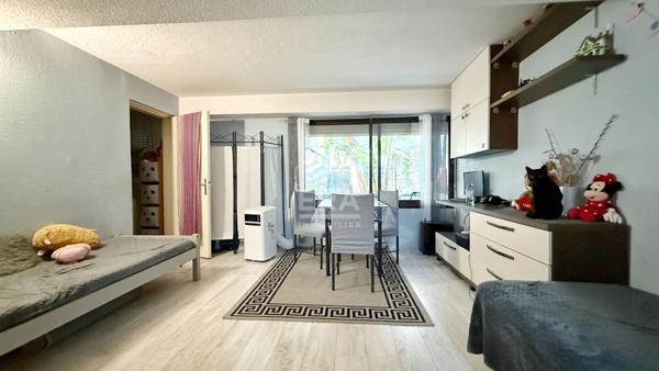 A VENDRE : NICE/QUARTIER FLEURS - 2P 47m2 avec terrasse