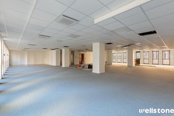 Bureaux à louer à PARIS 75008