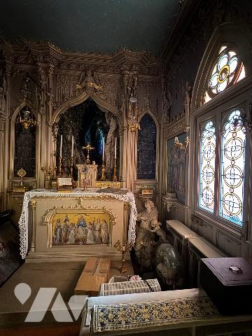 L'Etude Maubé vend une magnifique propriété de charme de plus de 500m2 située à Cassis.