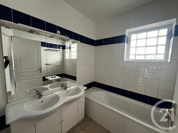 Immeuble à vendre  400 m2 ANGERVILLE - 91