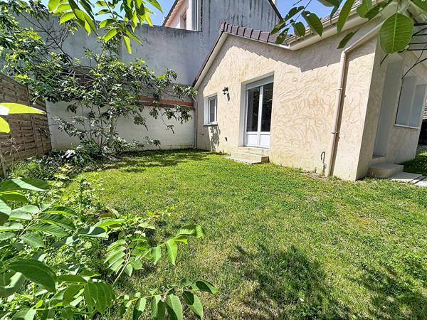 maison plain pied 73m² / 3 chambre / 379 de terrain