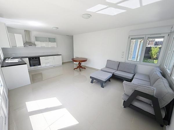 maison plain pied 73m² / 3 chambre / 379 de terrain