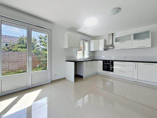 maison plain pied 73m² / 3 chambre / 379 de terrain