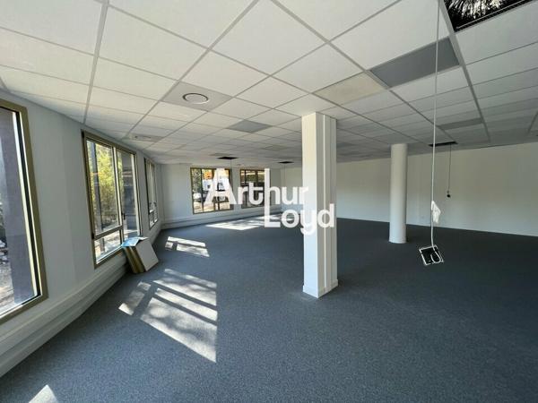 Bureaux neufs 480 m² à louer Sophia Antipolis - Excellente visibilité
