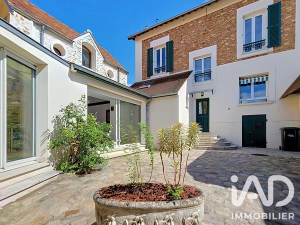 Maison à vendre 7 pièces 207 m² Saint-Michel-sur-Orge