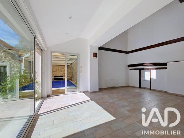 Maison à vendre 7 pièces 207 m² Saint-Michel-sur-Orge
